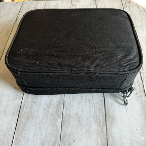 PREOWNED NIKE LUNCH BOX RECTANGLE BLACK ZIP CLOSURE RAINBOW SWOOSH - Picture 6 of 8